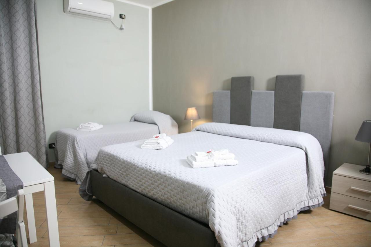 Dimora Portanolana Hotell Neapel Exteriör bild