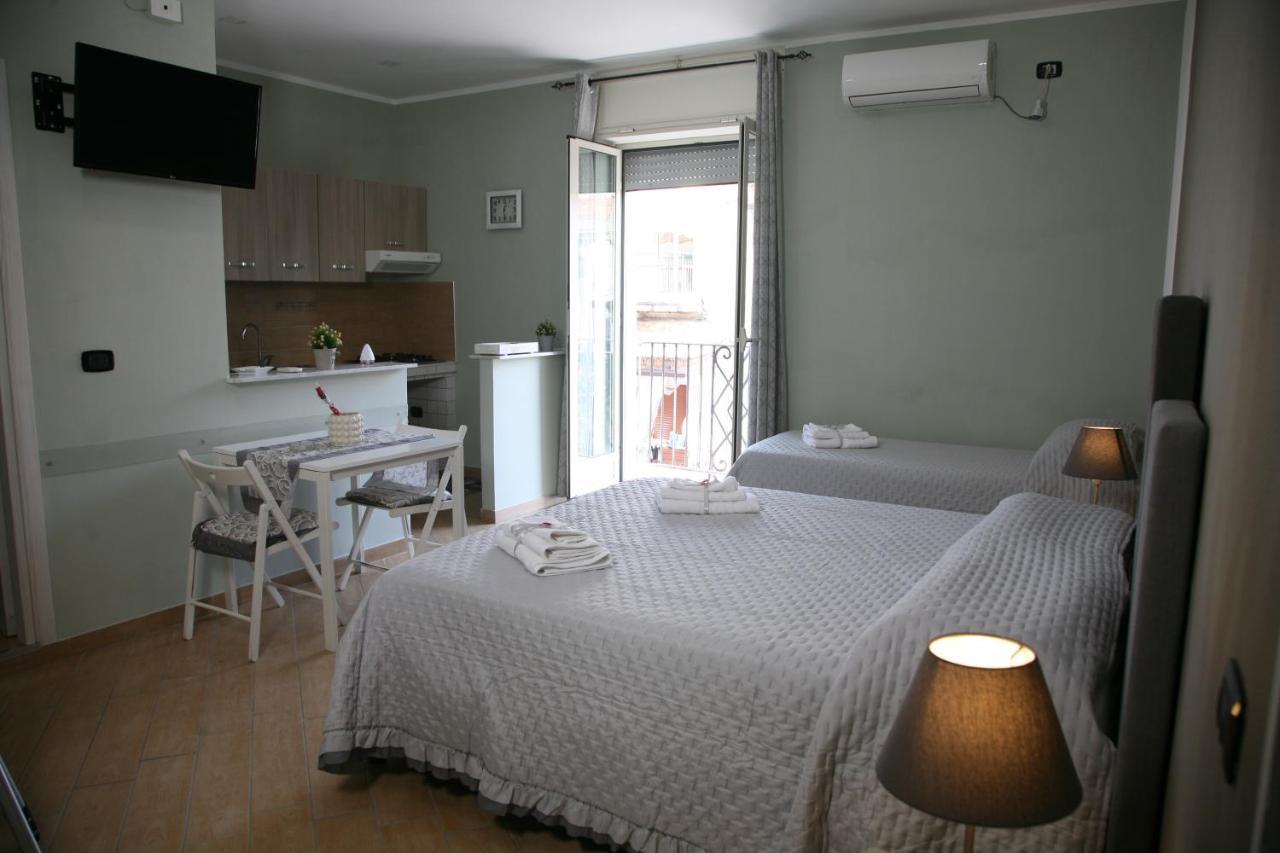 Dimora Portanolana Hotell Neapel Exteriör bild