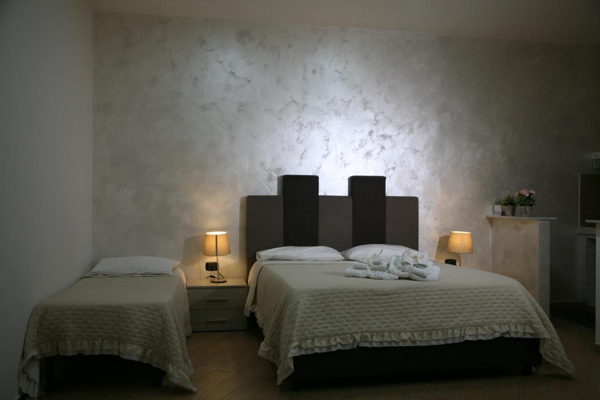 Dimora Portanolana Hotell Neapel Exteriör bild